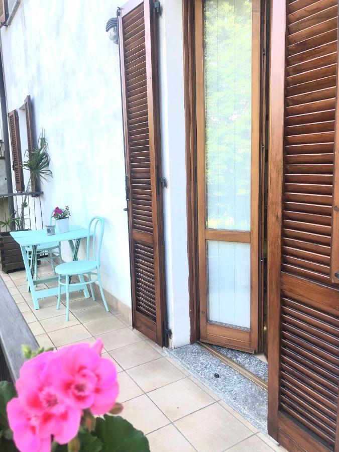 Casa Nonna Elide Apartment Besozzo Exterior foto